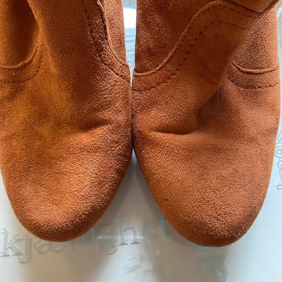 Brown Felt Women’s Ankle Boots - Picture 5 of 7